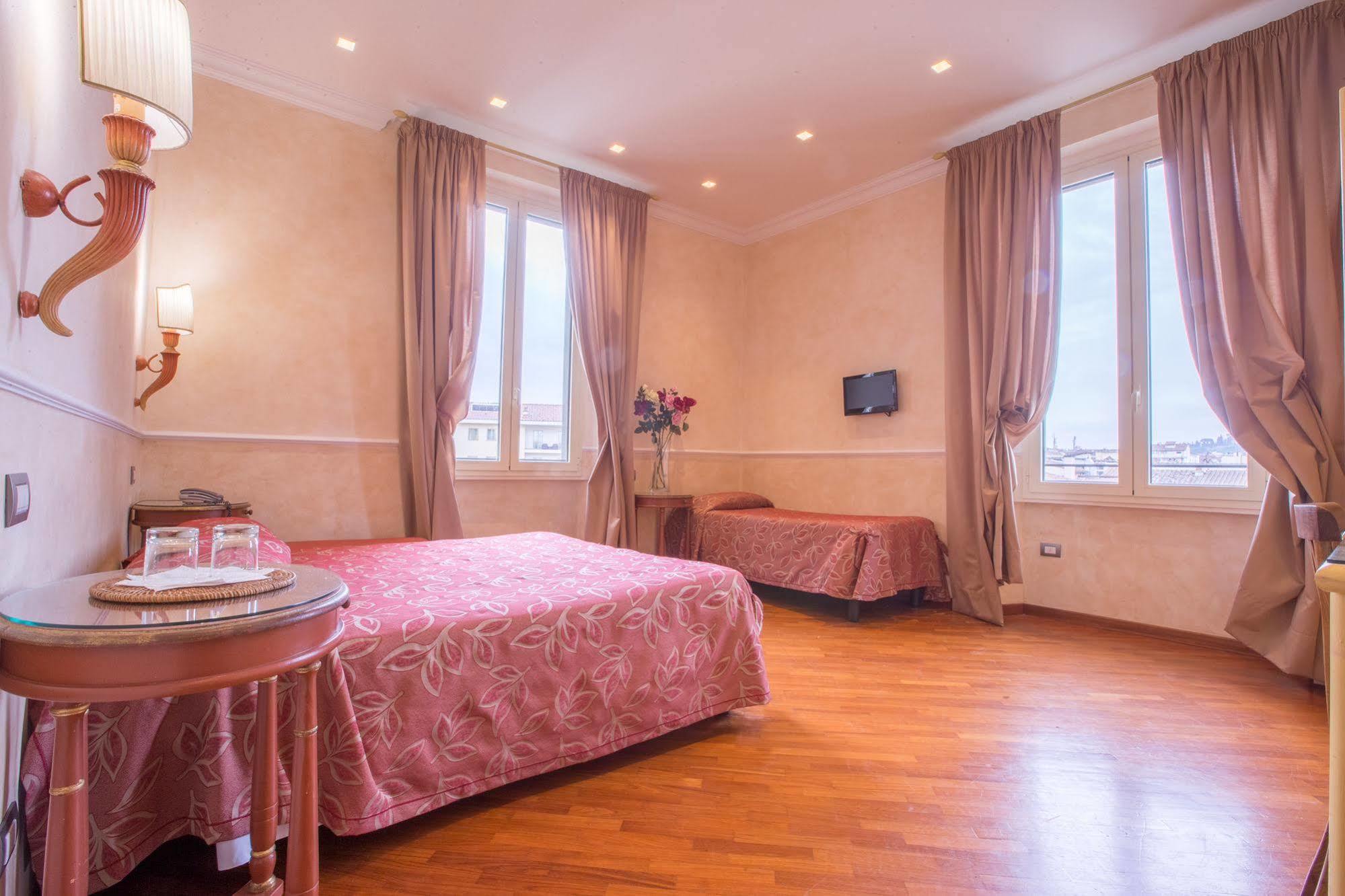 Aurora Hotel Florença